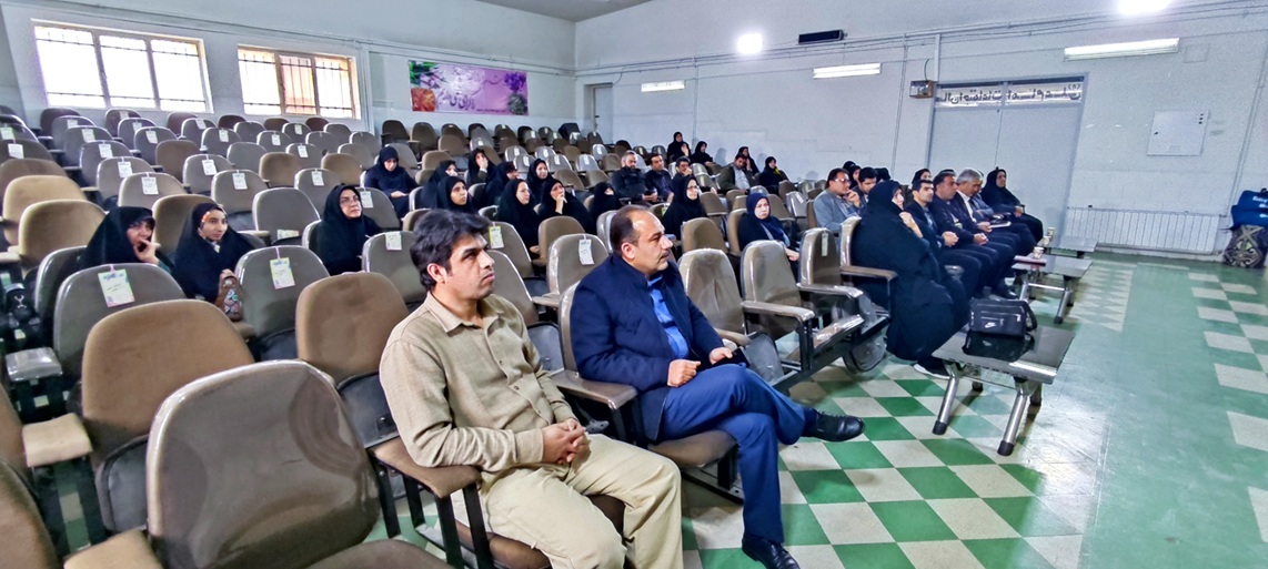 تجلیل از داوطلبان سلامت ادارات و محلات شهرستان استهبان
