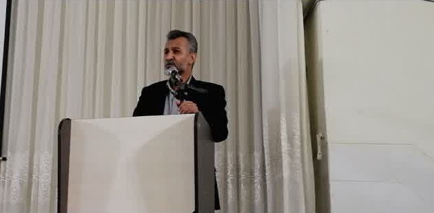 محمود فتحآبادی