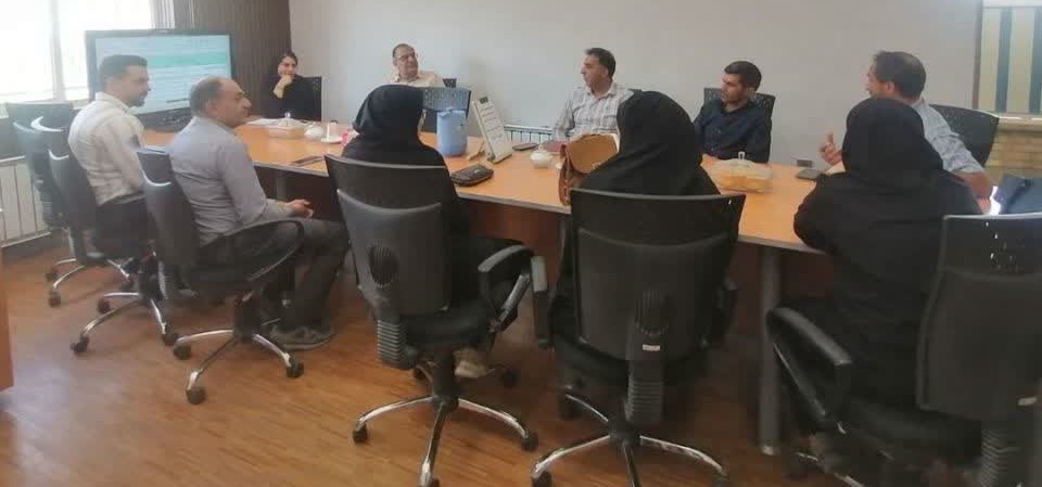 برگزاری نشست برنامه&zwnj;ریزی عملیاتی خودمراقبتی اجتماعی با رویکرد محله&zwnj;محور