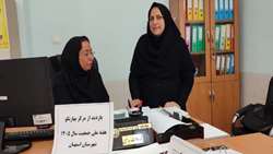 بازدید کارشناس‌مسؤول سلامت خانواده استهبان از مرکز «بهارنکو» به‌مناسبت هفته ملی جمعیت