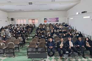 تقدیر از بهورزان و مراقبین سلامت برتر مرکز بهداشت استهبان در برنامه غربالگری سرطان‌های شایع