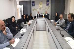 نشست مشترک کارشناسان مرکز بهداشت شهرستان استهبان و آموزش و پرورش با محوریت سلامت دانش‌آموزان