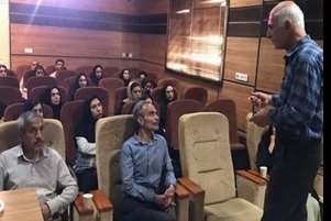 برگزاری جلسه آموزشی هپاتیت ویژه دستیاران دندانپزشک شهرستان استهبان 