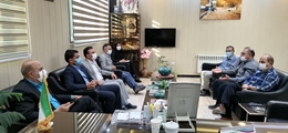 ساماندهی واحدهای صنعتی، تولیدی انجیر غیر مجاز موجود در شهرستان استهبان با حضور فرماندار