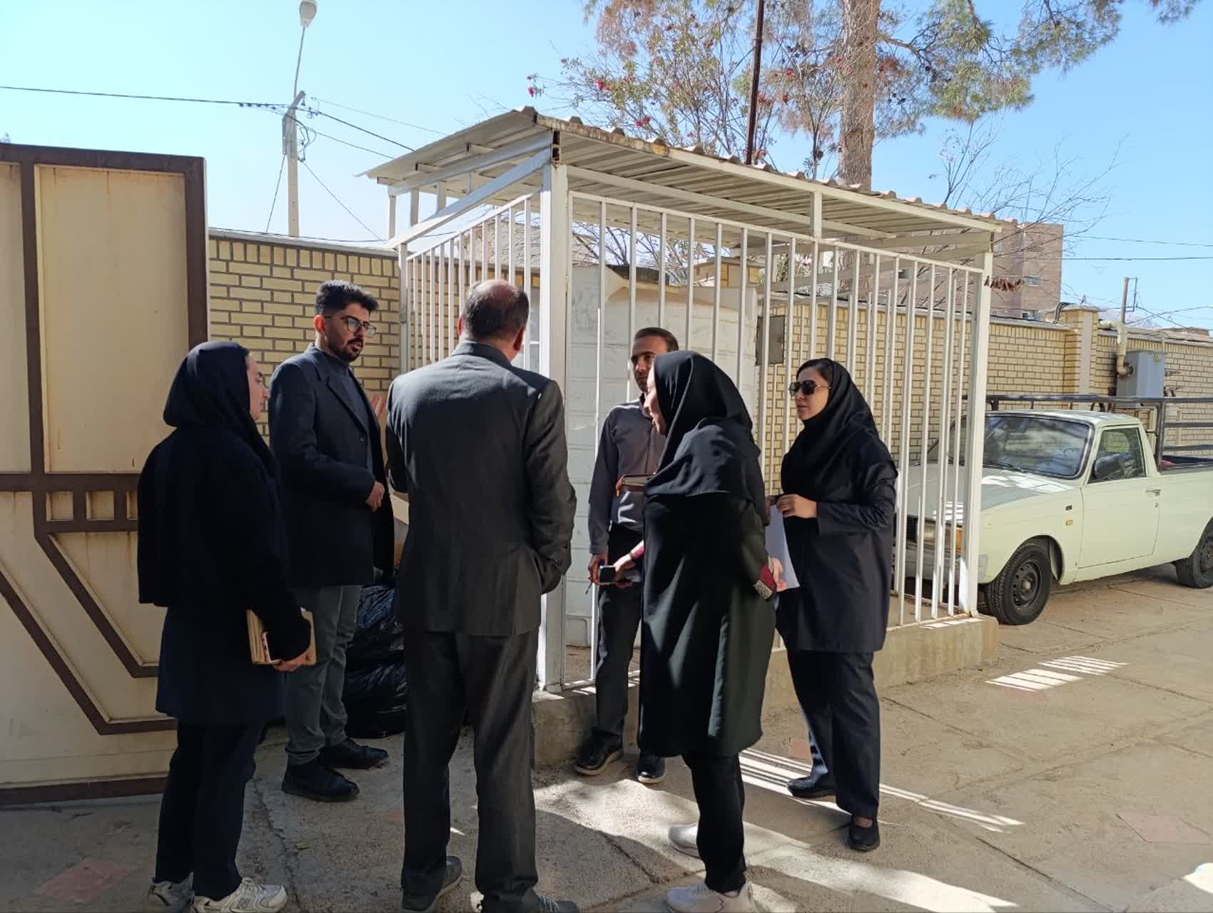 نظارت جامع کارشناسان بهداشت بر مدارس شبانه&zwnj;روزی استهبان